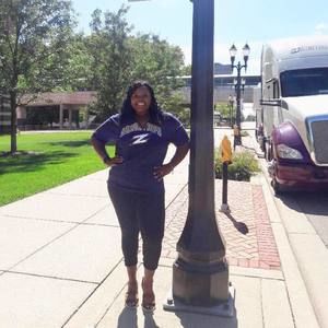 Meet your Posher, Mandisa